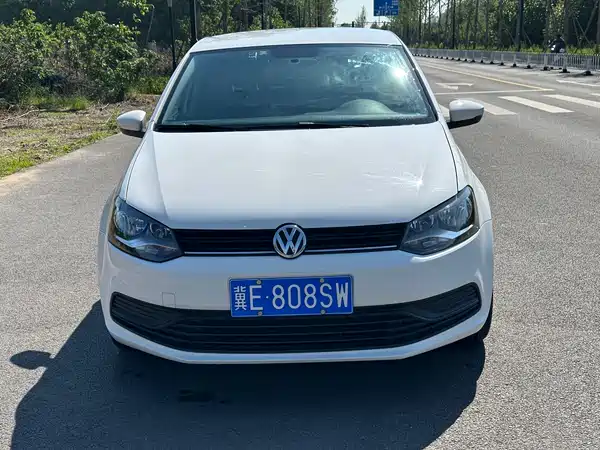 Volkswagen Polo 2016
