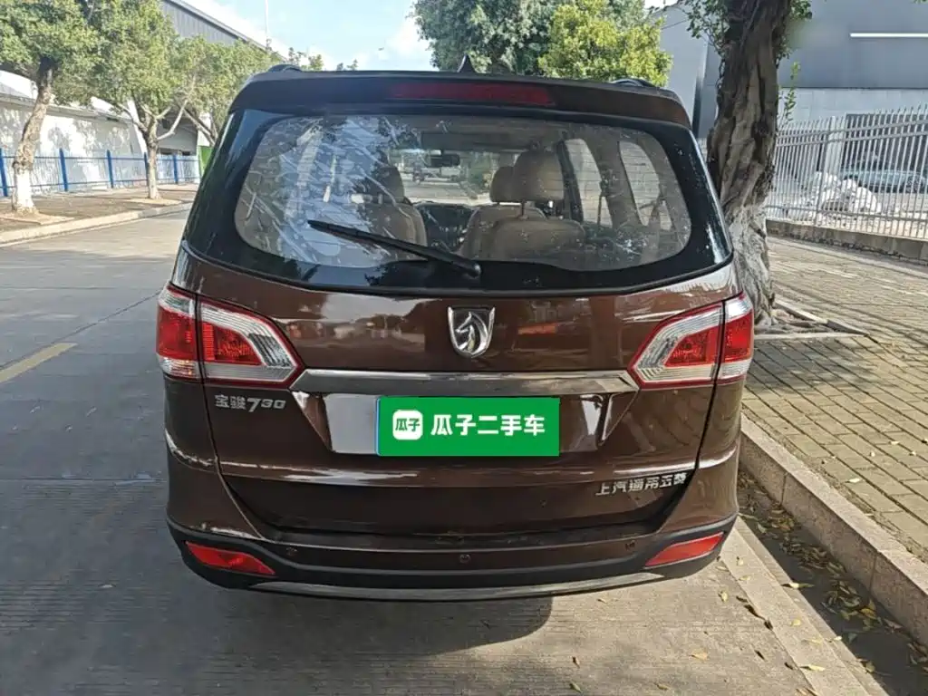 Baojun 730 2015