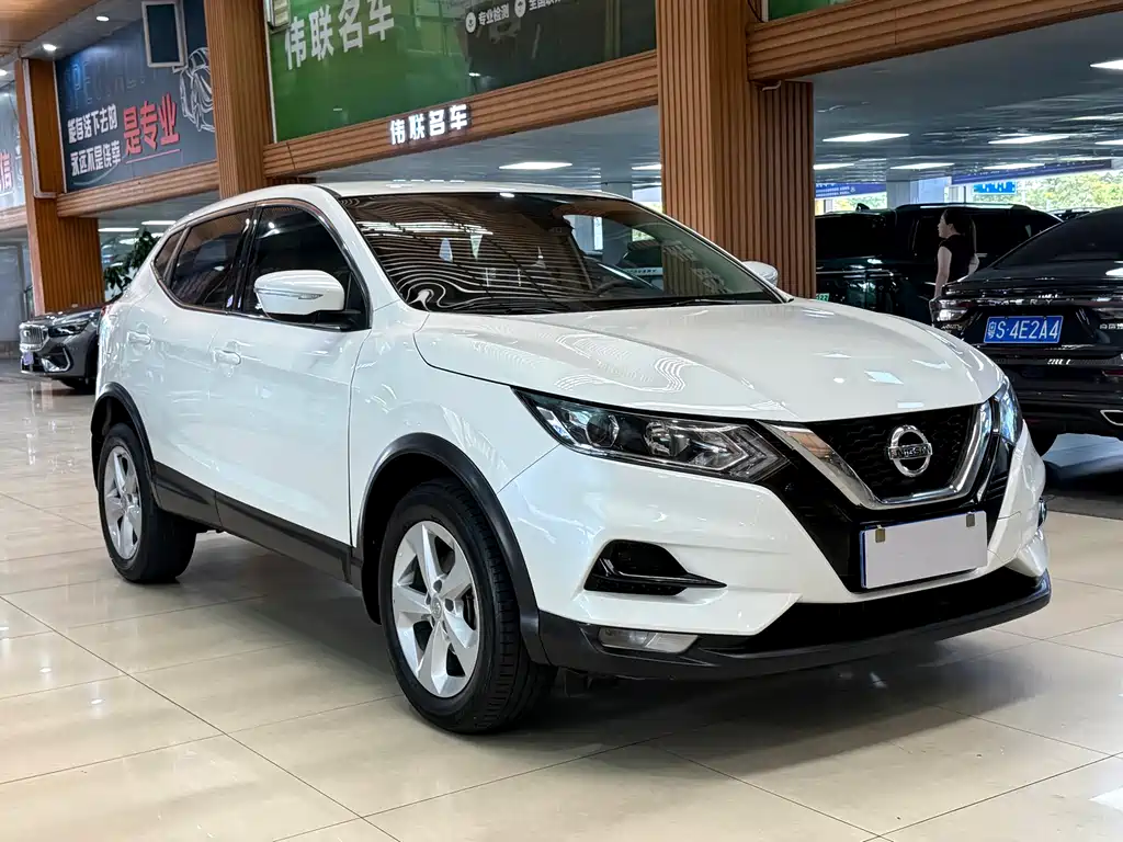 Nissan Qashqai 2022 — фото 3