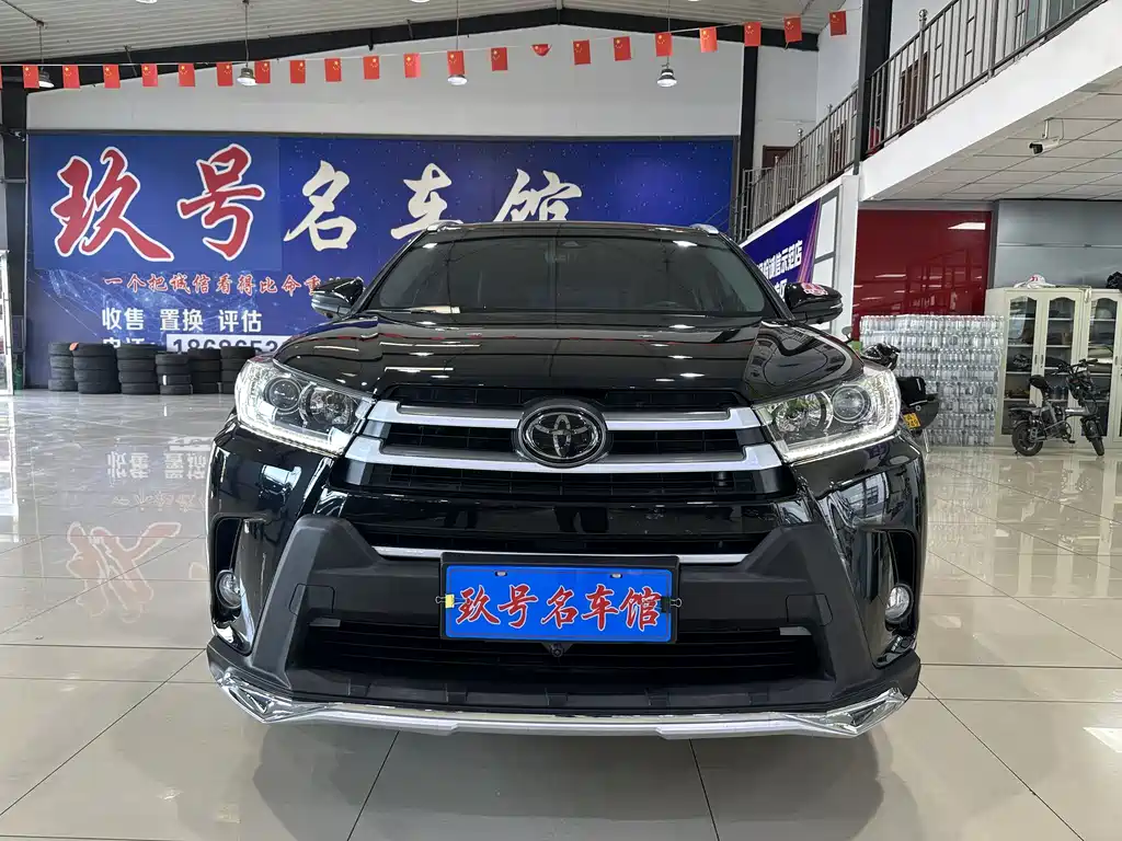 Toyota Highlander 2020 — фото 2