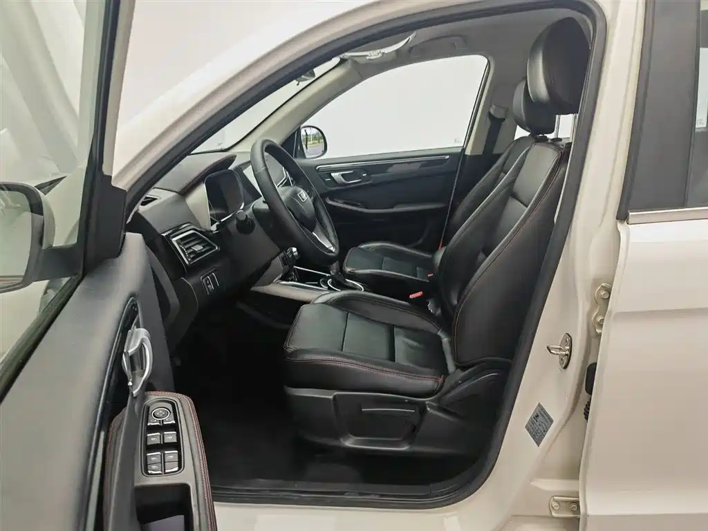 Zotye X5 2016 — фото 10