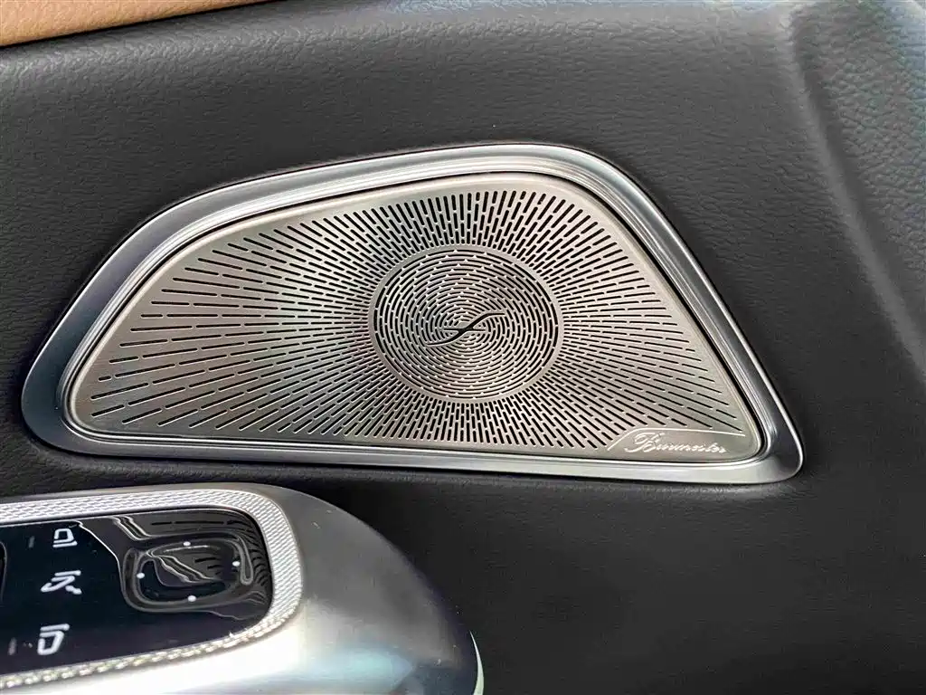 Mercedes-Benz E-Class 2026 — фото 15