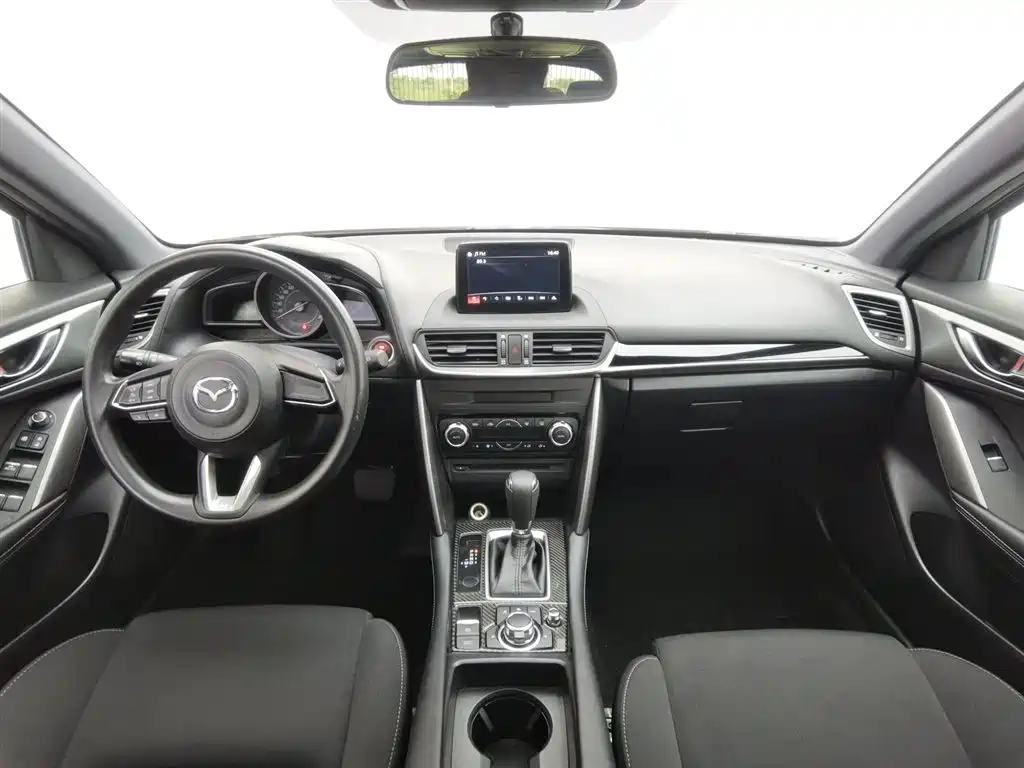 Mazda CX-4 2017 — фото 5