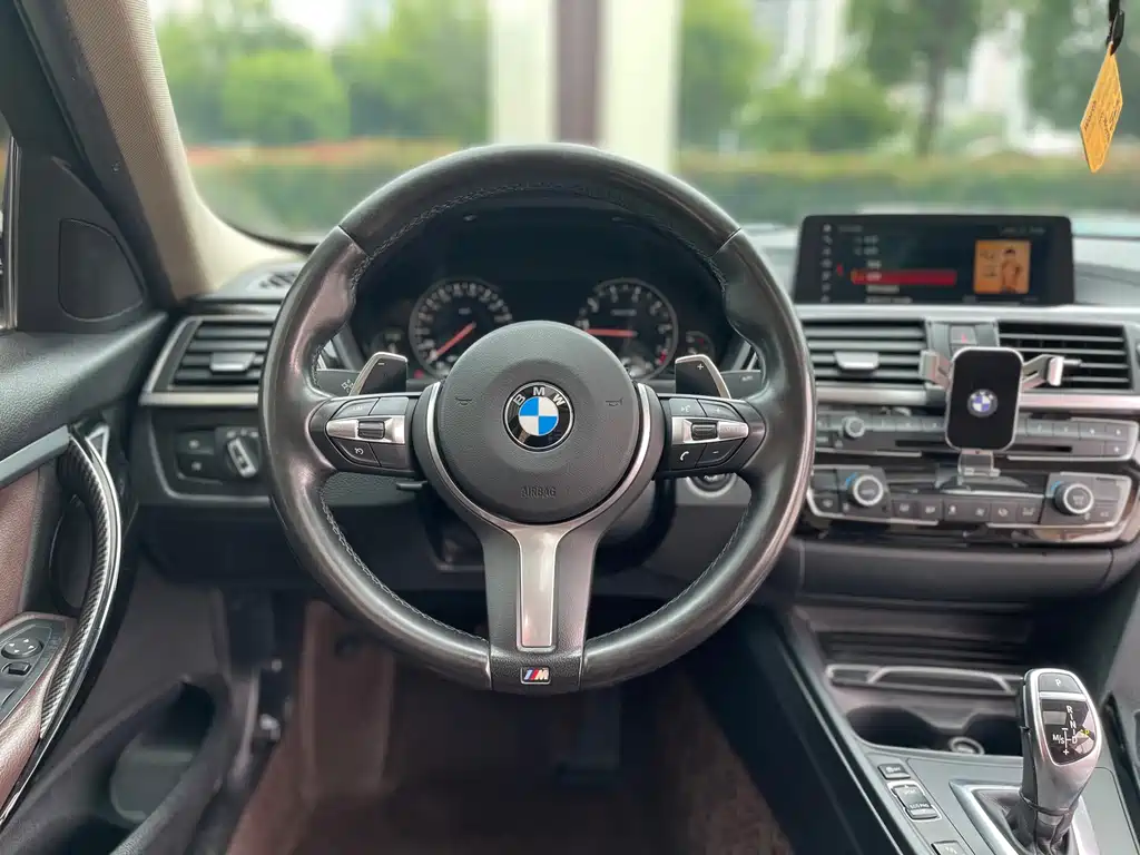 BMW 3 Series 2018
