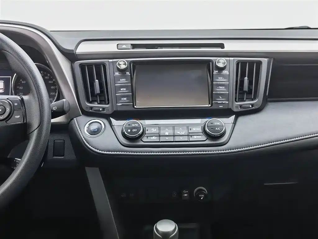 Toyota RAV4 2019 — фото 12