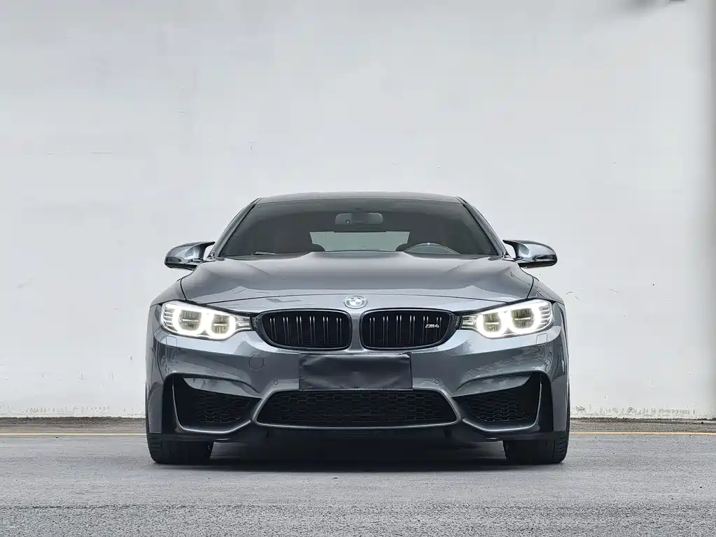 BMW M4 2018 — фото 2