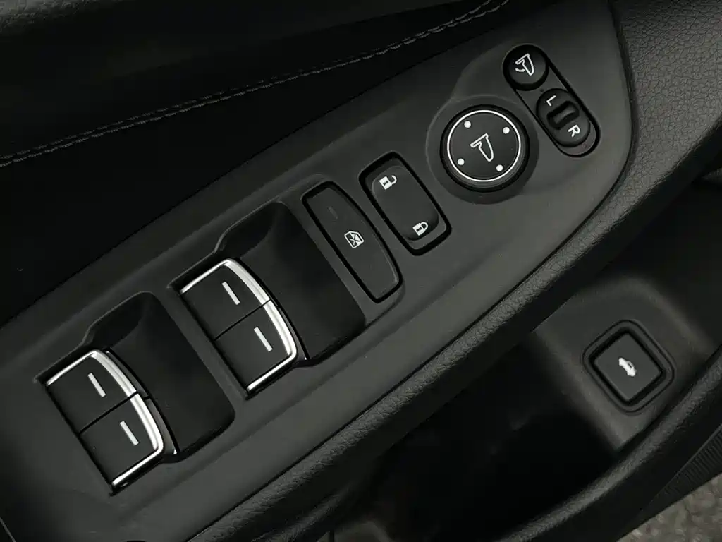 Honda Accord 2022 — фото 9