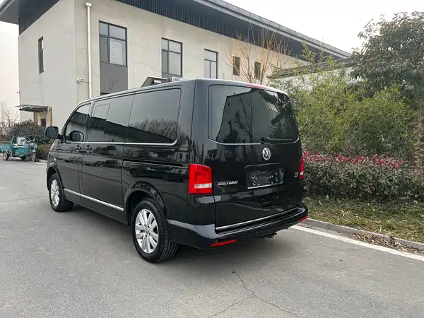 Volkswagen Metroway 2012