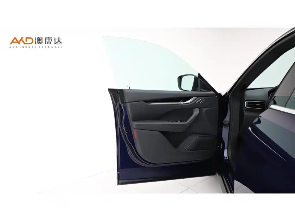 Maserati Levante 2022 — фото 10