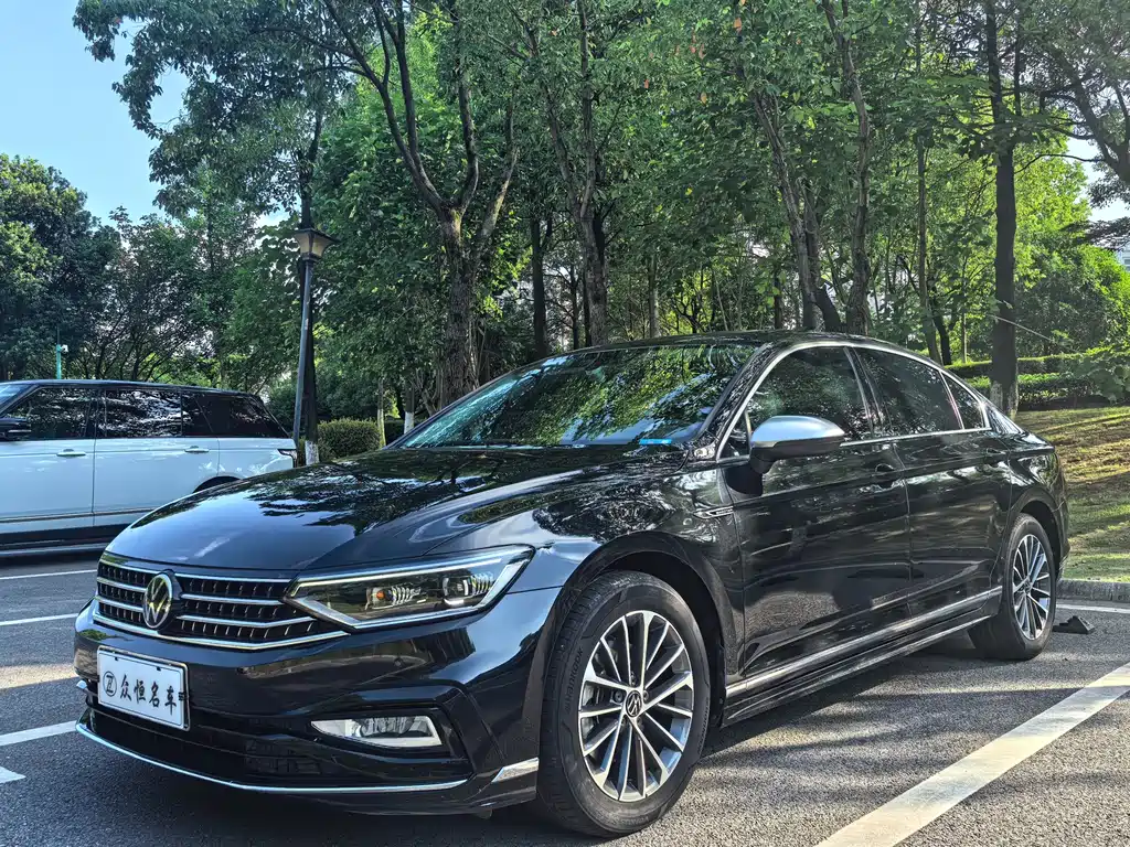 Volkswagen Magotan 2023