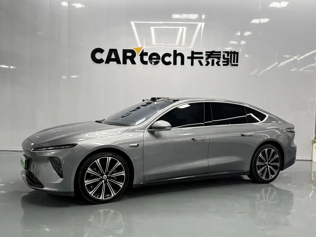 NIO ET7 2025