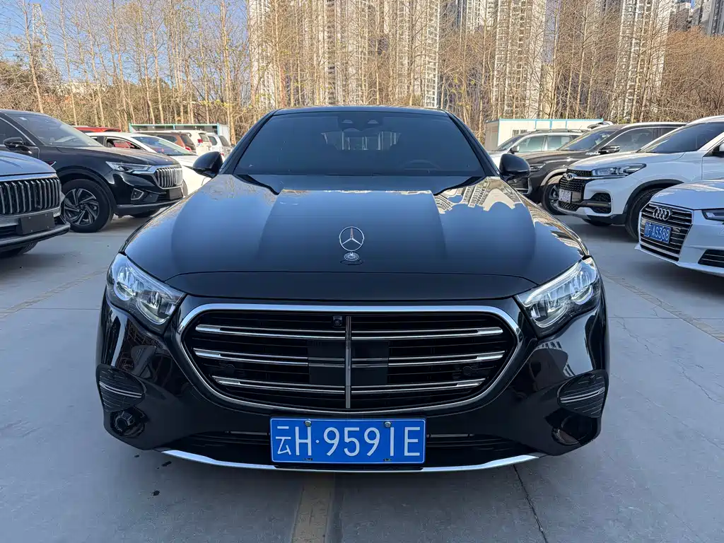 Mercedes-Benz E-Class 2025