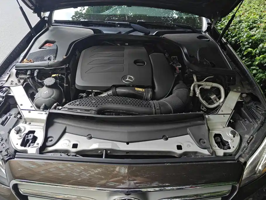 Mercedes-Benz E-Class 2020 — фото 10
