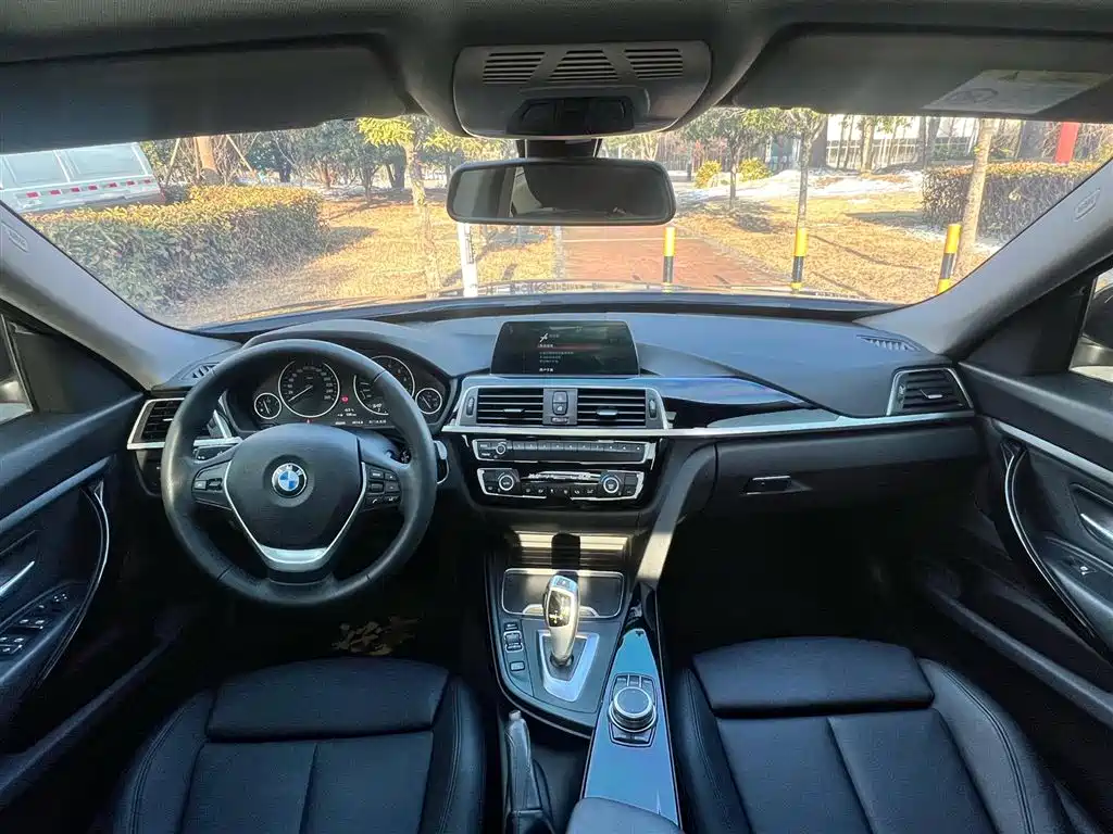 BMW 3 Series GT 2019 — фото 7