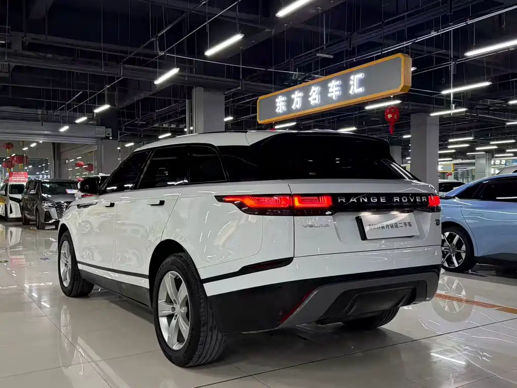 Land Rover Velar 2019 — фото 8