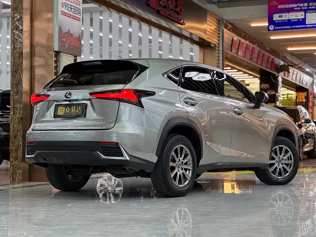 Lexus NX 2020 — фото 3