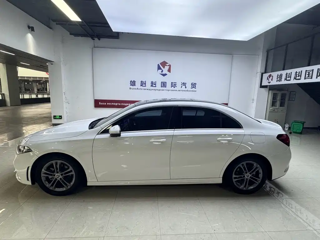 Mercedes-Benz A-Class 2022