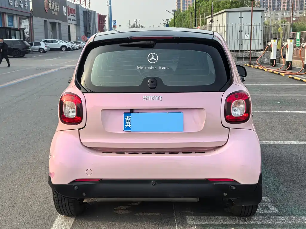 smart Fortwo 2017 — фото 5