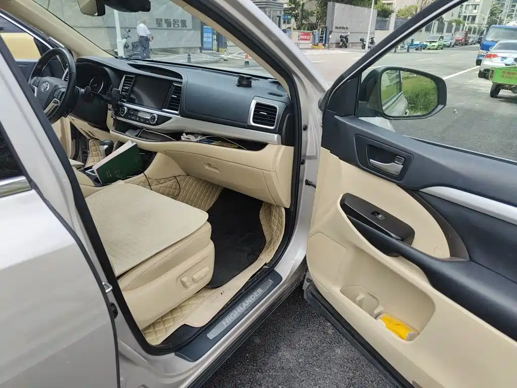 Toyota Highlander 2019 — фото 20