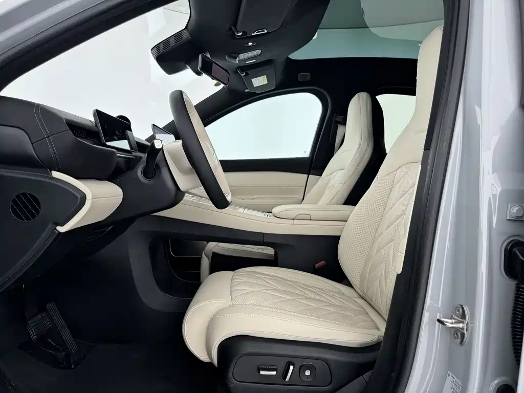 NIO EC6 2025