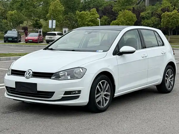 Volkswagen Golf 2016
