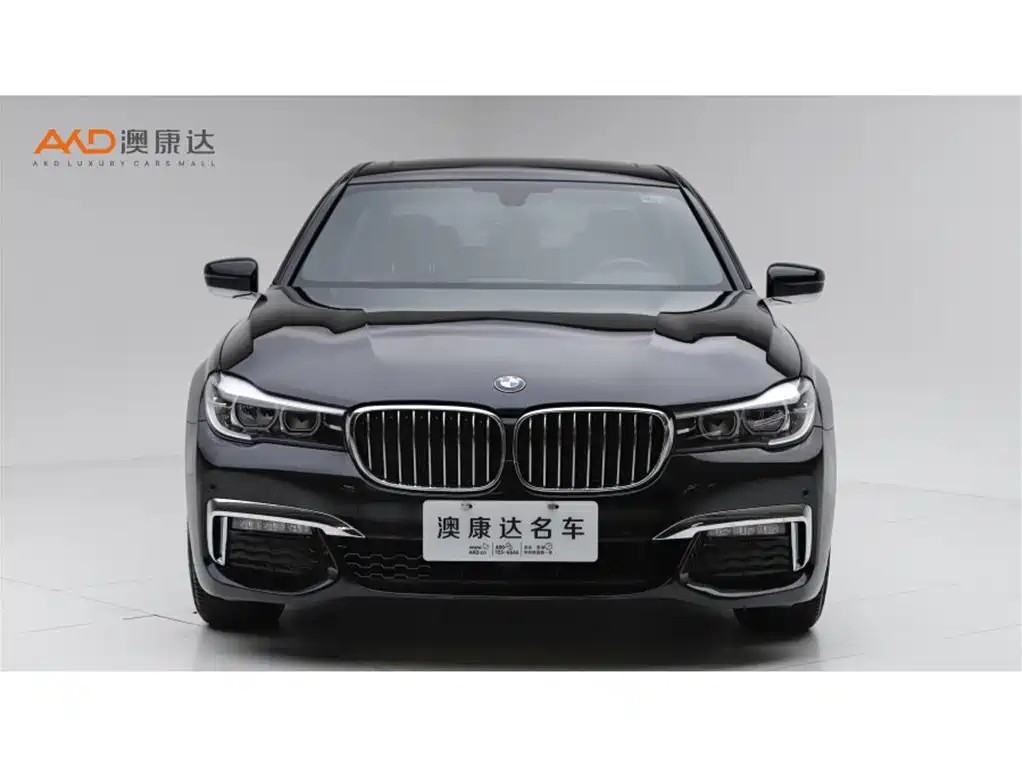 BMW 7 Series 2018 — фото 2