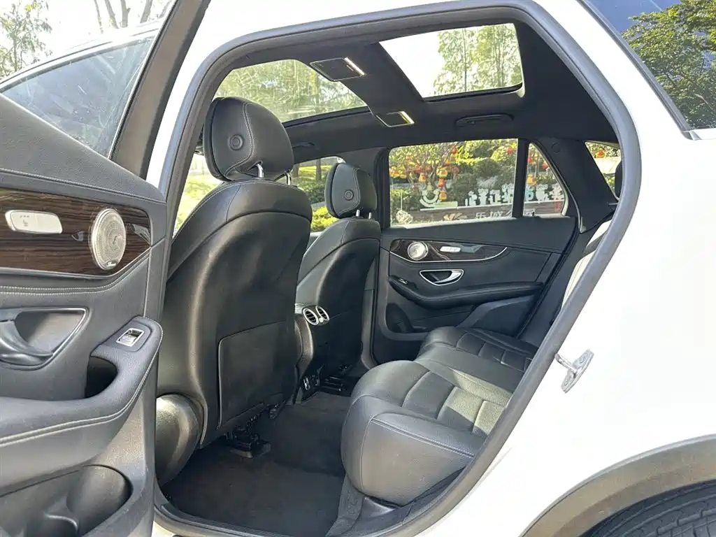 Mercedes-Benz GLC 2019