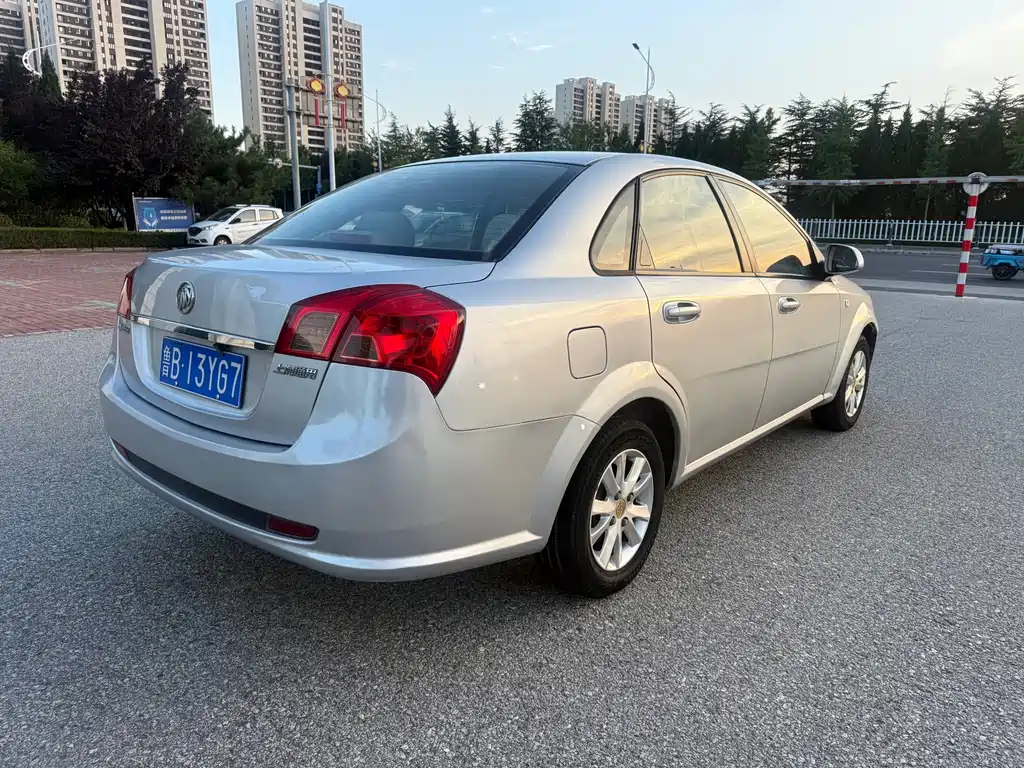 Buick Excelle 2015