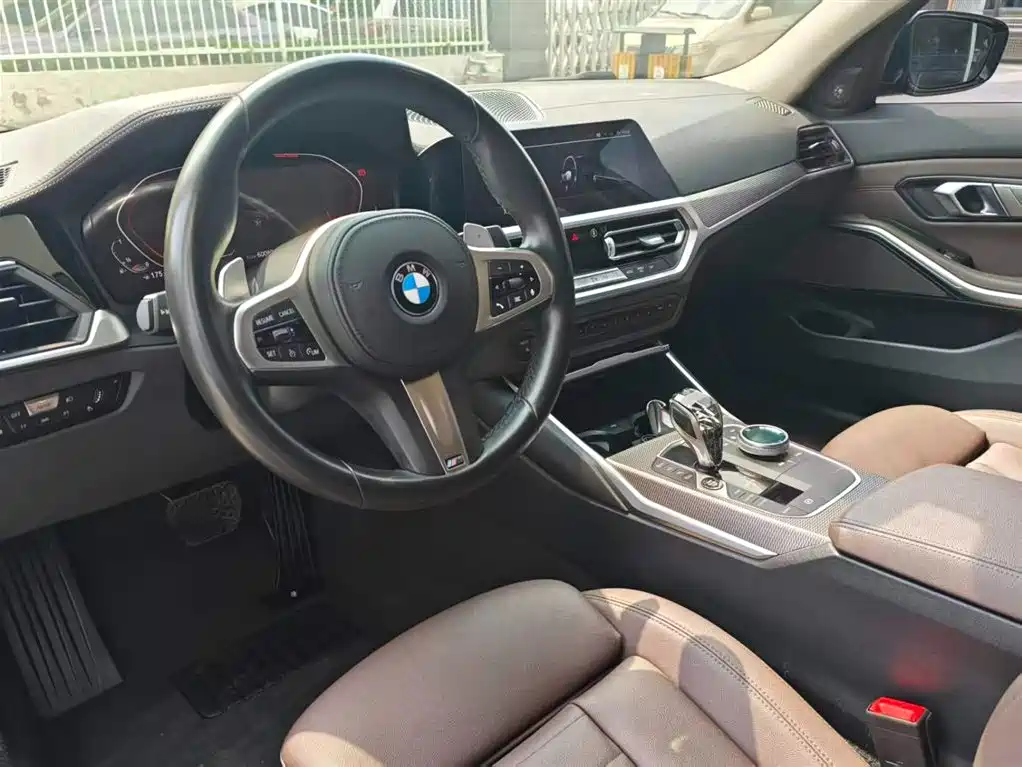 BMW 3 Series 2020 — фото 10