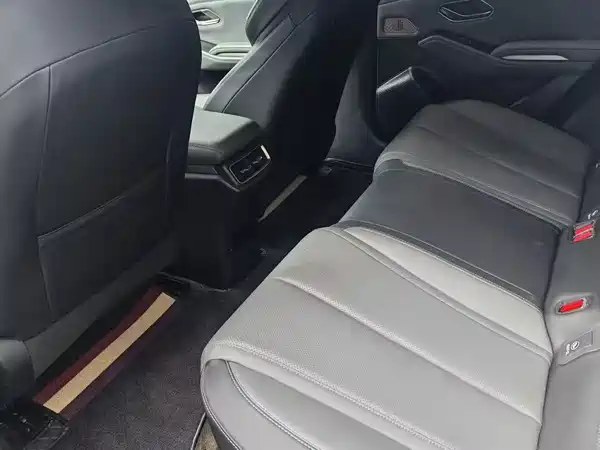 BYD Qin L 2025