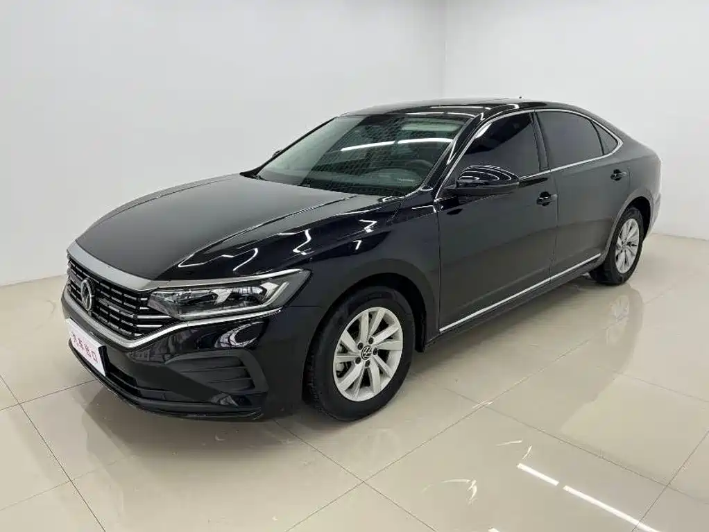 Volkswagen Passat 2023