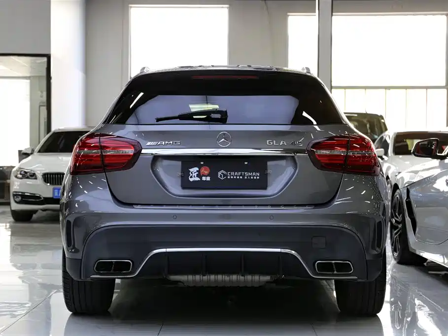 Mercedes-Benz GLA AMG 2019 — фото 20
