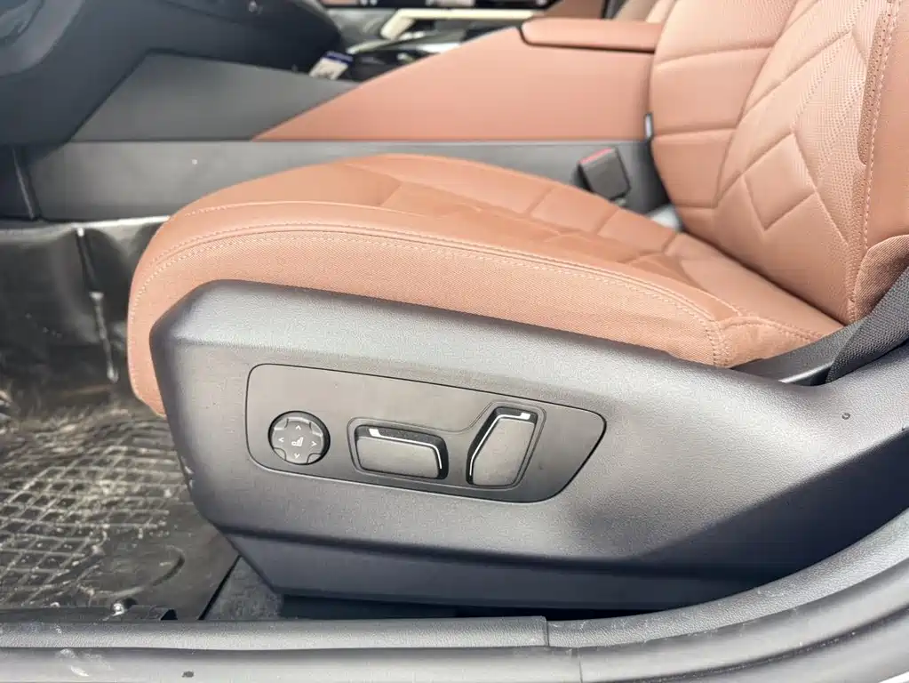 BMW 5 Series 2026 — фото 15