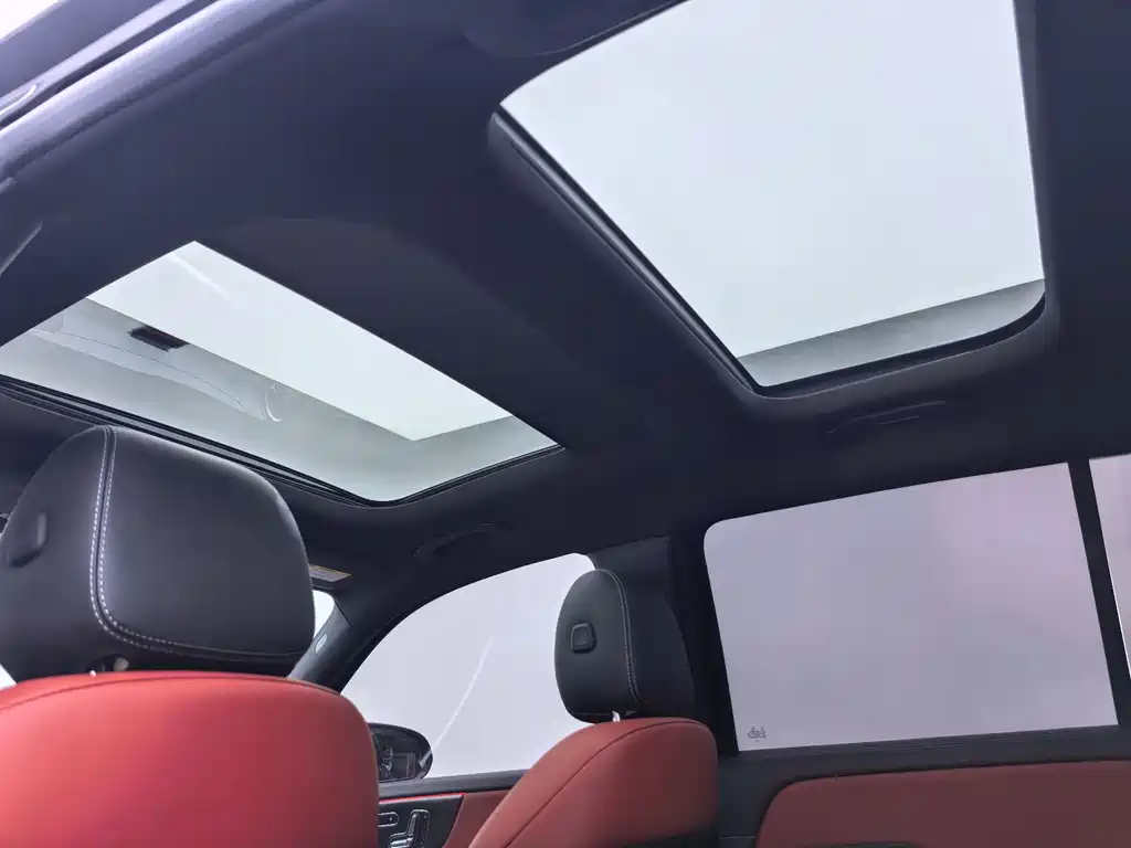 Mercedes-Benz GLB AMG 2023 — фото 15