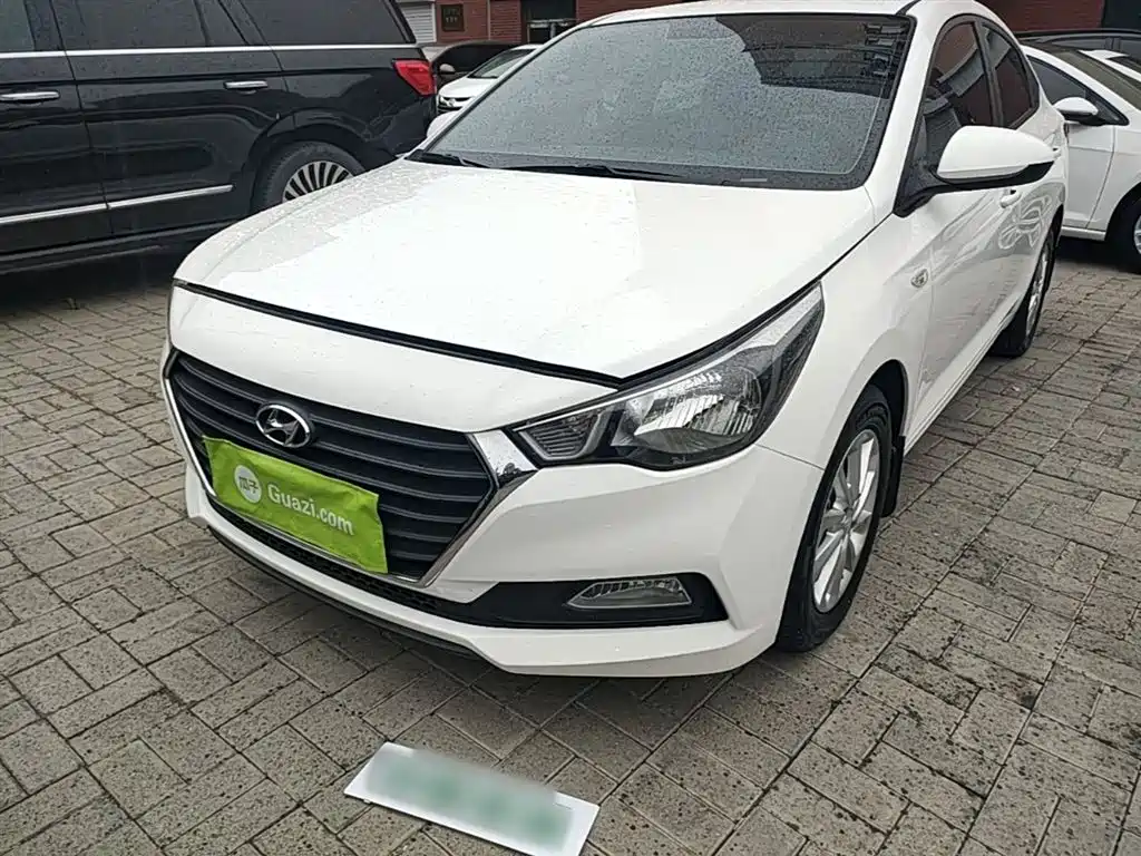 Hyundai Verna 2017 — фото 2
