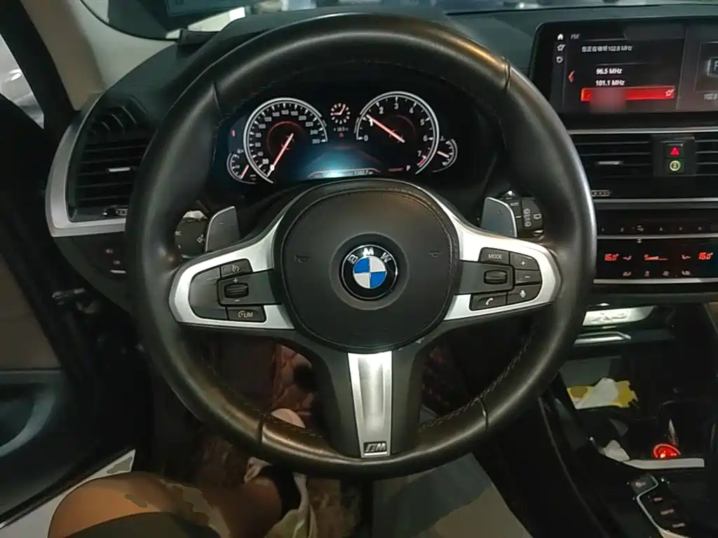 BMW X3 2019 — фото 11