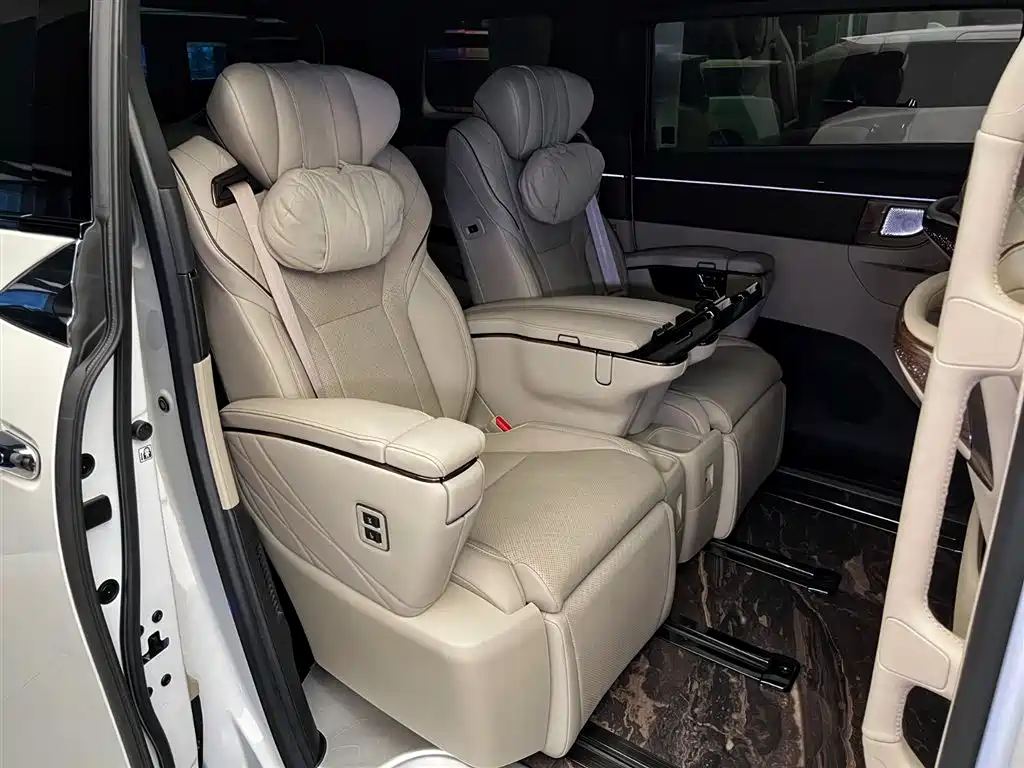 Toyota Alphard 2025 — фото 16