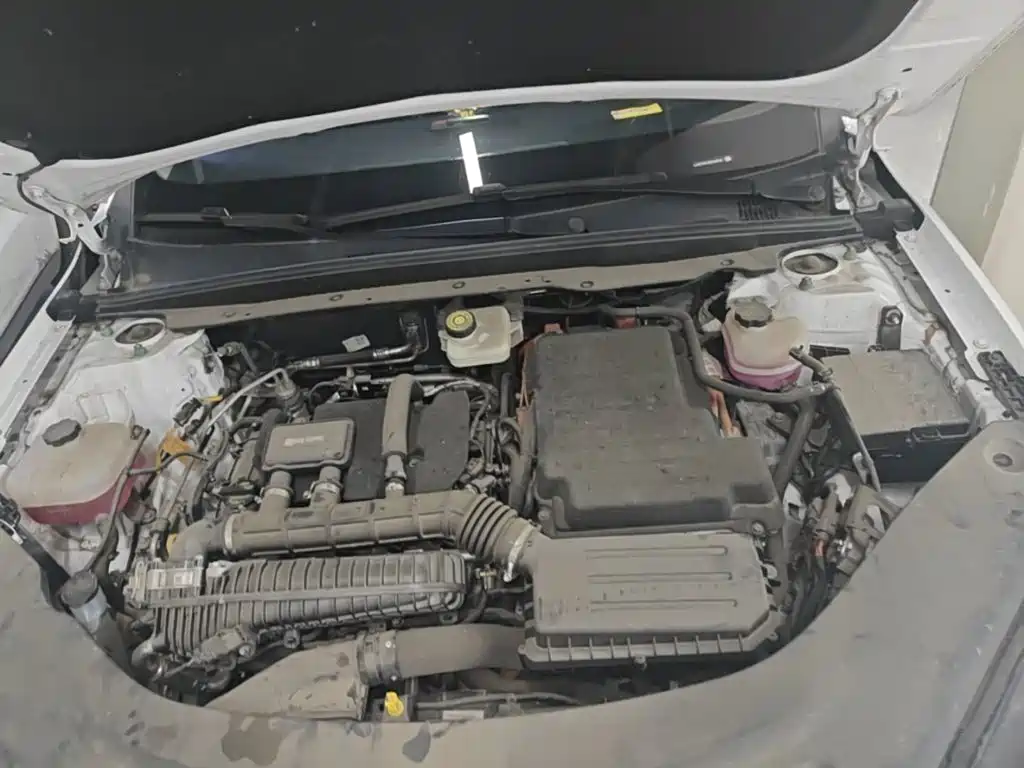 BYD Seal 05 DM-i 2025 — фото 20