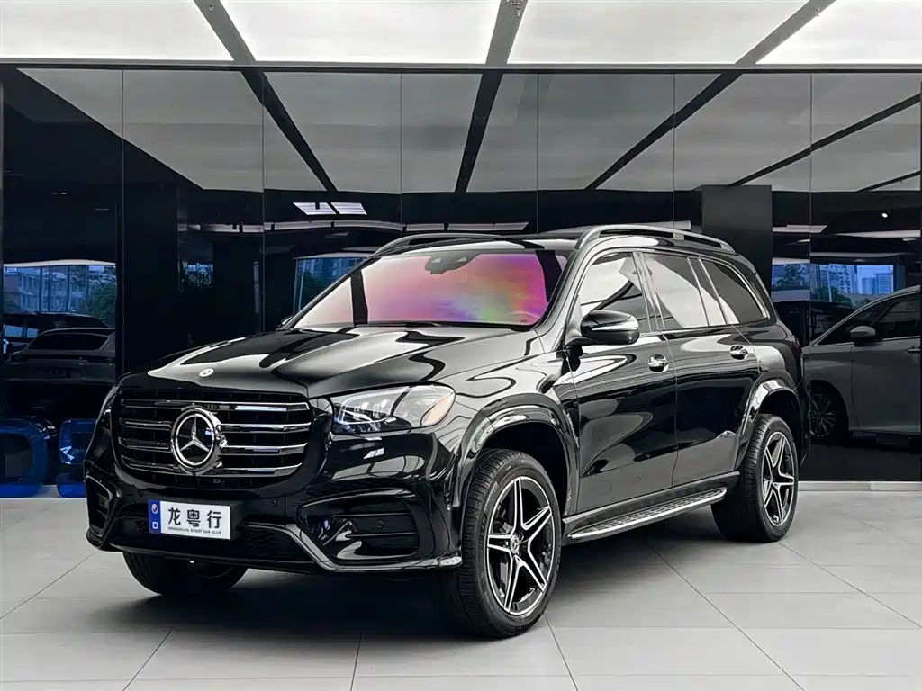Mercedes-Benz GLS 2024 — фото 1