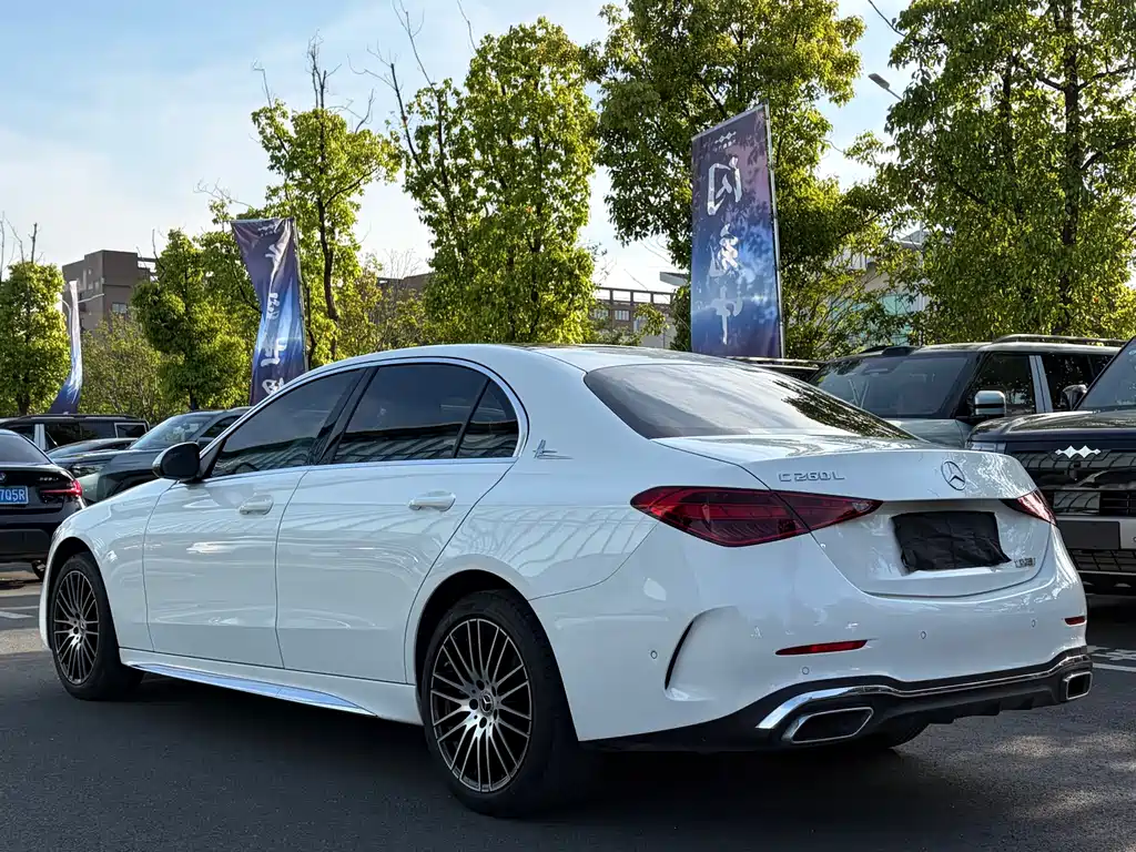 Mercedes-Benz C-Class 2022 — фото 16