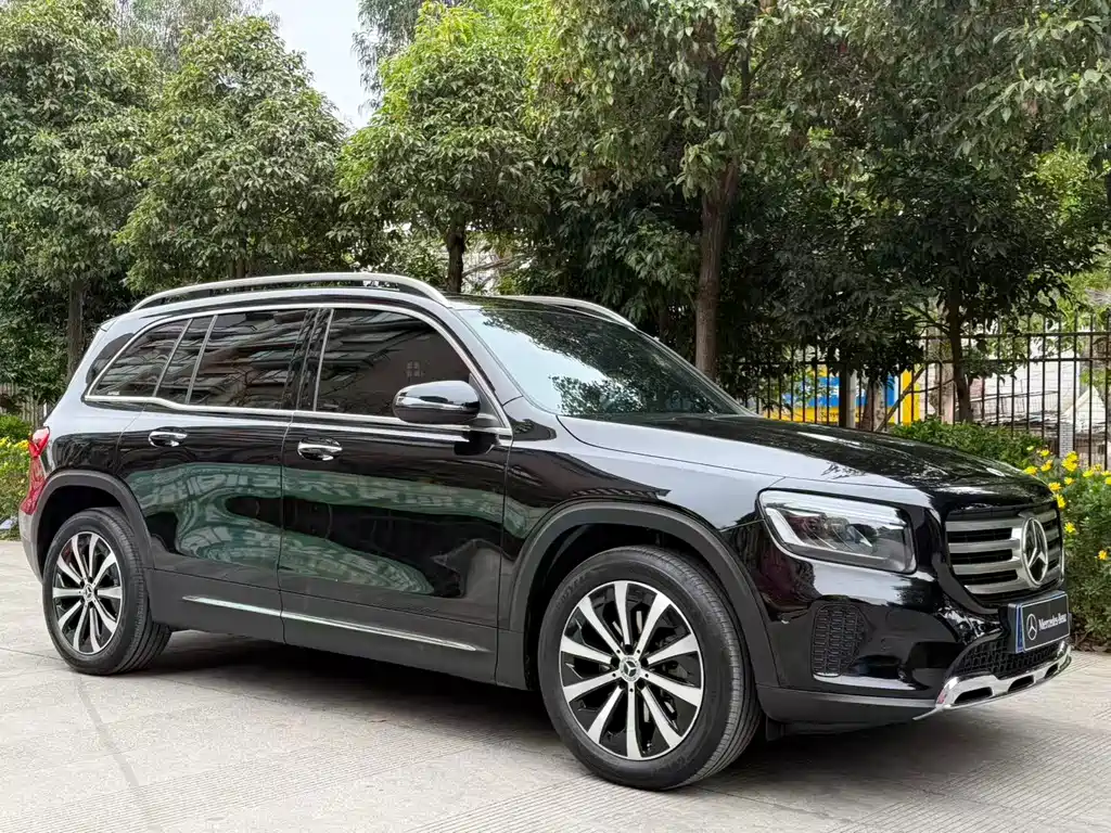 Mercedes-Benz GLB 2025 — фото 25