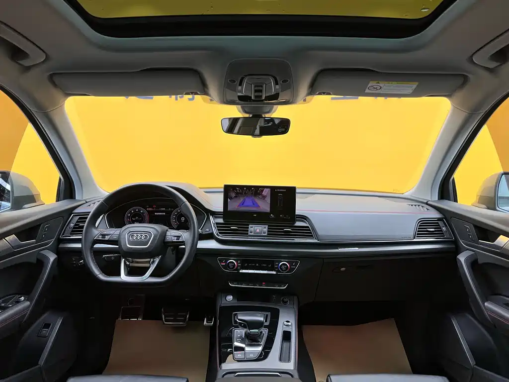 Audi Q5L 2022 — фото 15