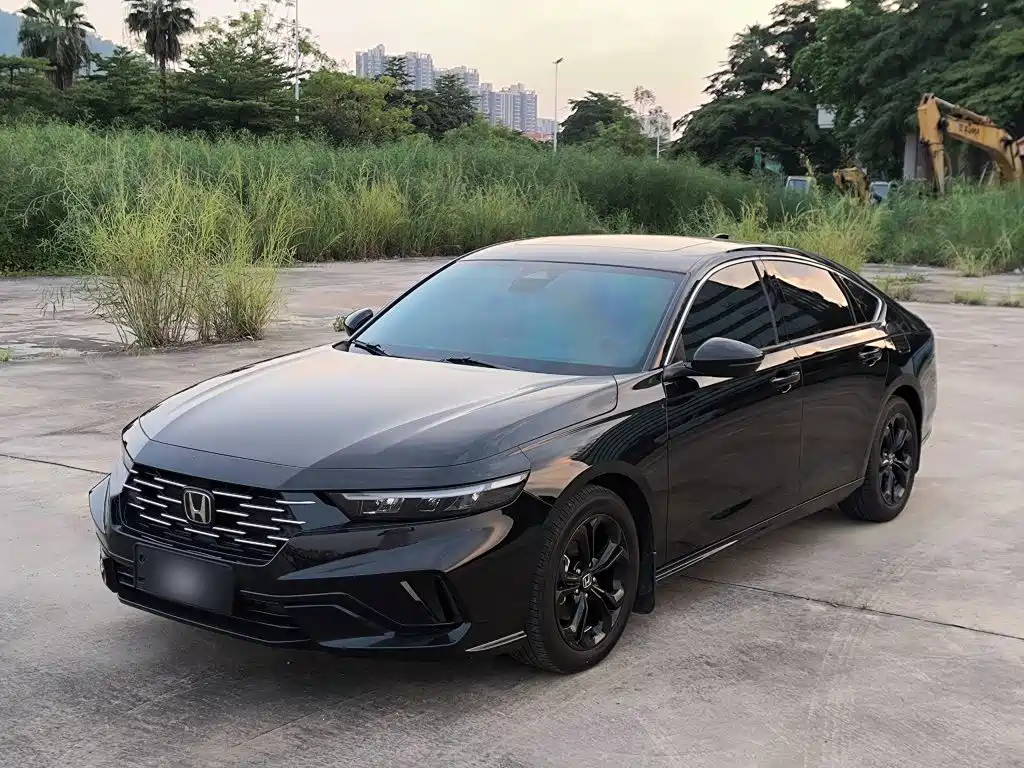 Honda Accord 2025 — фото 2