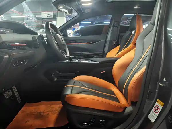 Changan UNI-V 2025