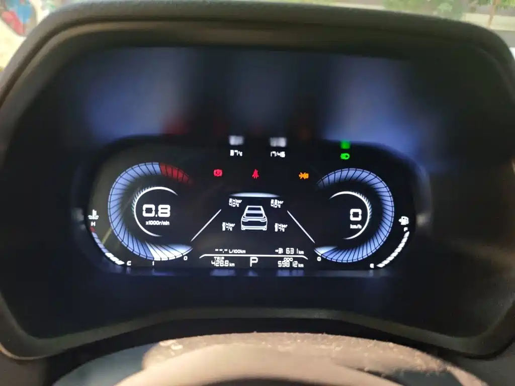Geely Emgrand 2023