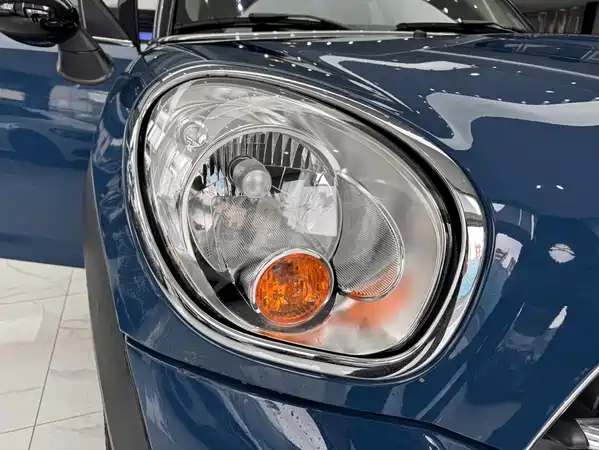 MINI Countryman 2011