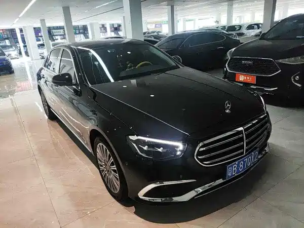 Mercedes-Benz E-Class 2023