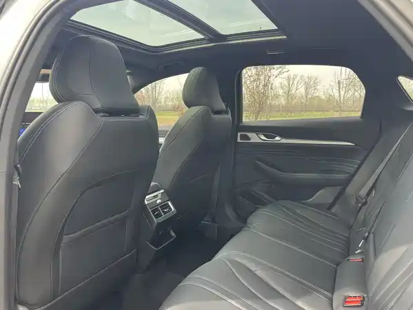 Geely Xingrui 2025