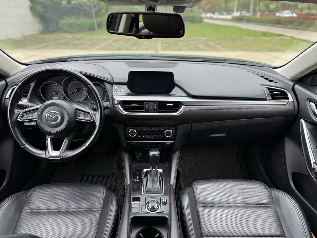 Mazda Atenza 2018 — фото 10