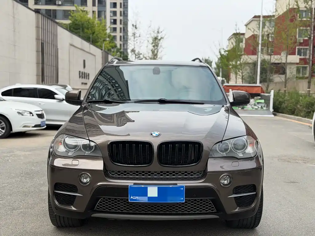 BMW X5 2012 — фото 2